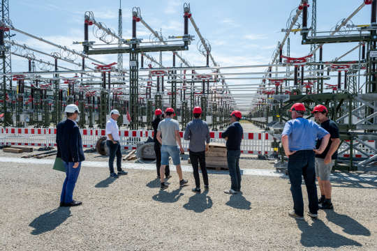 110-kV-Schaltfeld Ernsthofen_cAPG_Froese.jpg